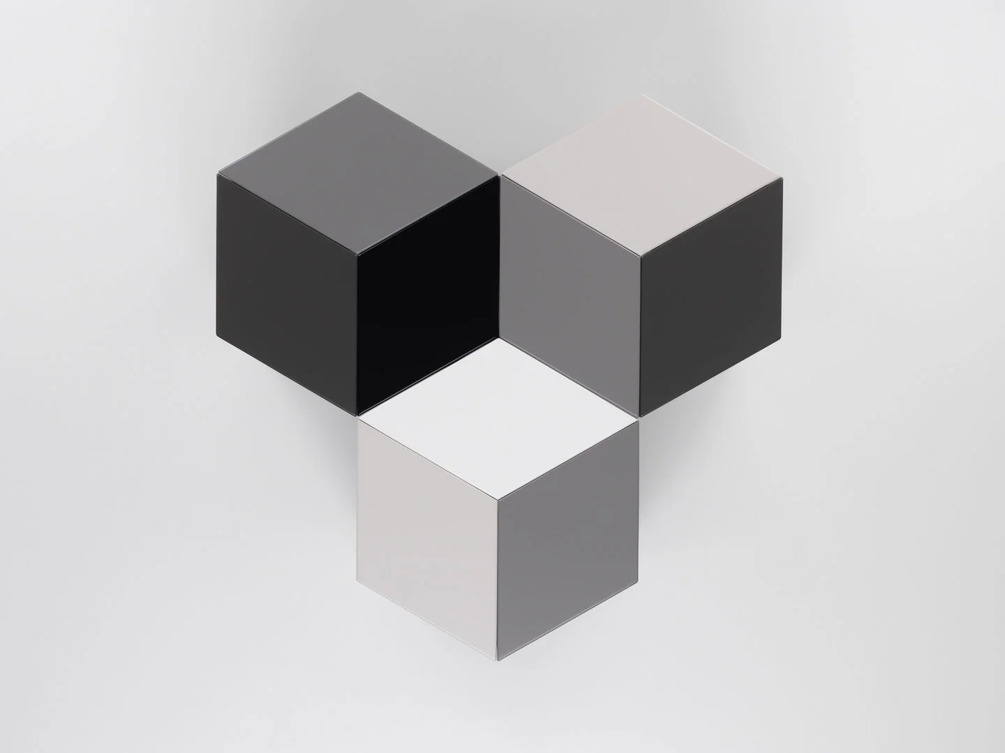 Noguchi Prismatic Table - Image 5